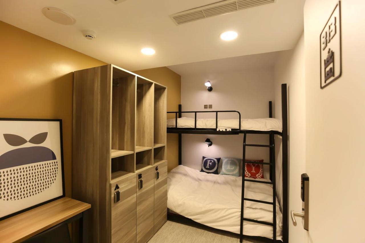 Flyinn Hostel Kaohsiung Dış mekan fotoğraf