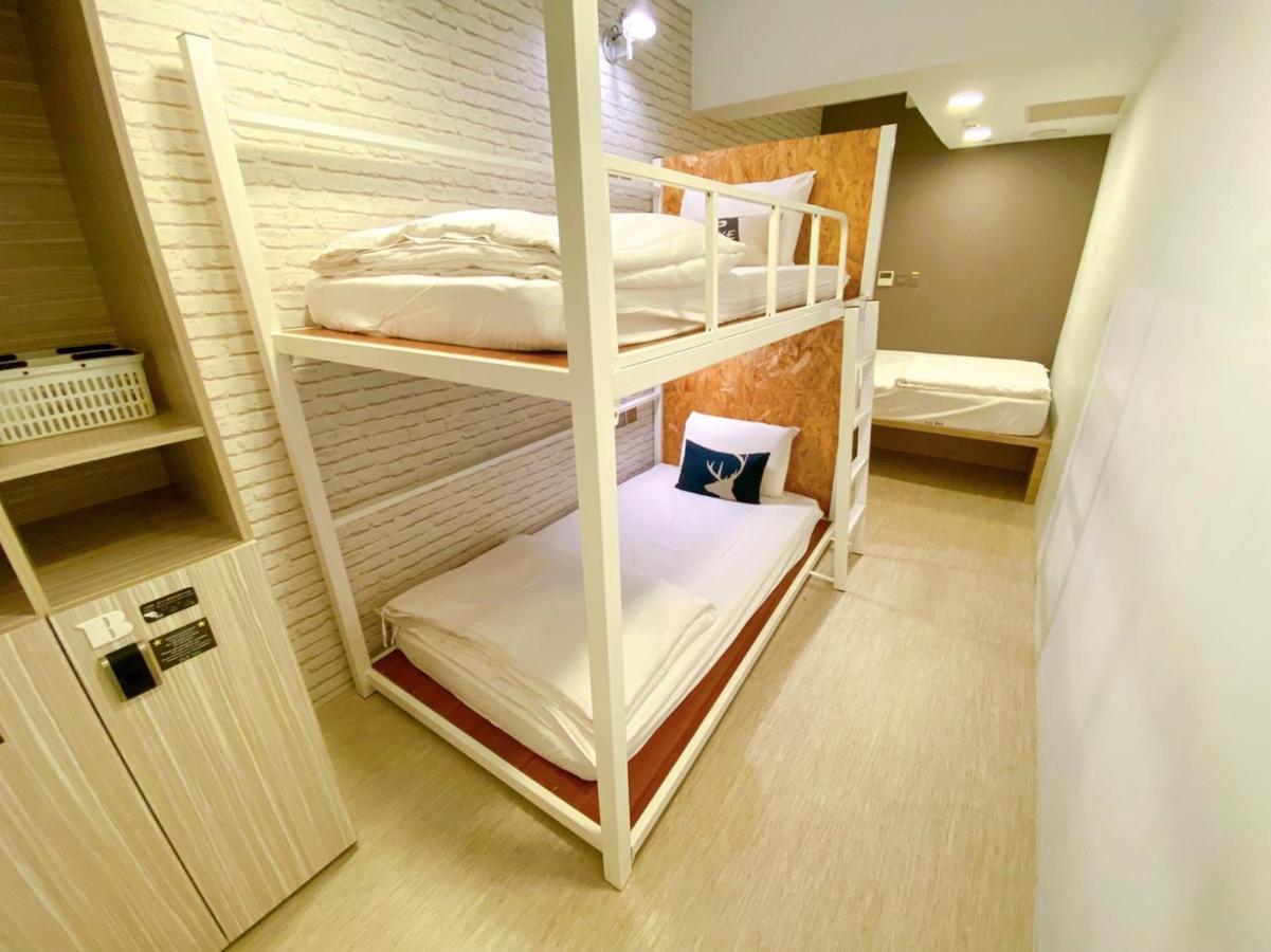 Flyinn Hostel Kaohsiung Dış mekan fotoğraf